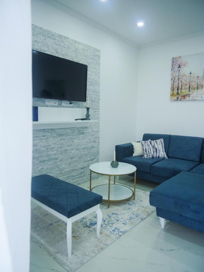 Imperator Apartments Ulcinj Esterno foto