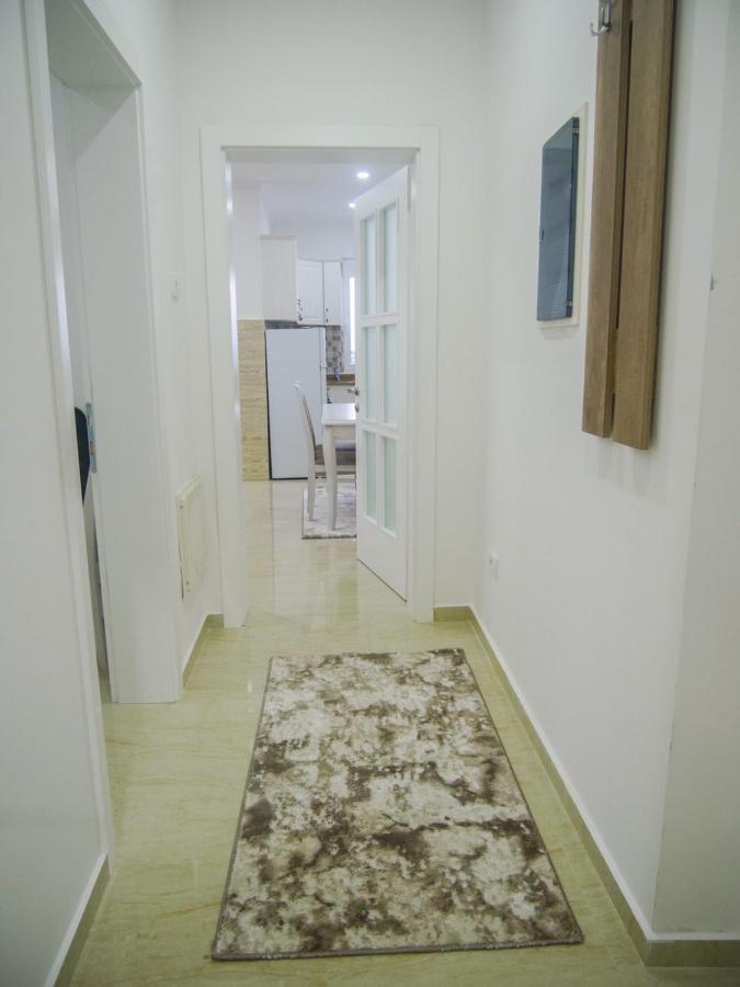 Imperator Apartments Ulcinj Esterno foto