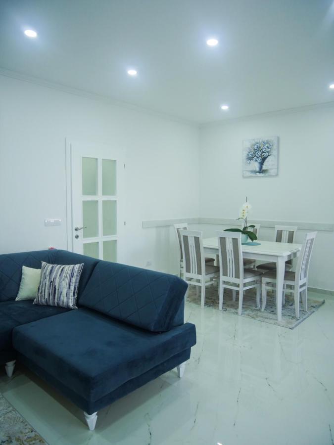 Imperator Apartments Ulcinj Esterno foto