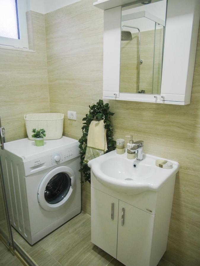 Imperator Apartments Ulcinj Esterno foto
