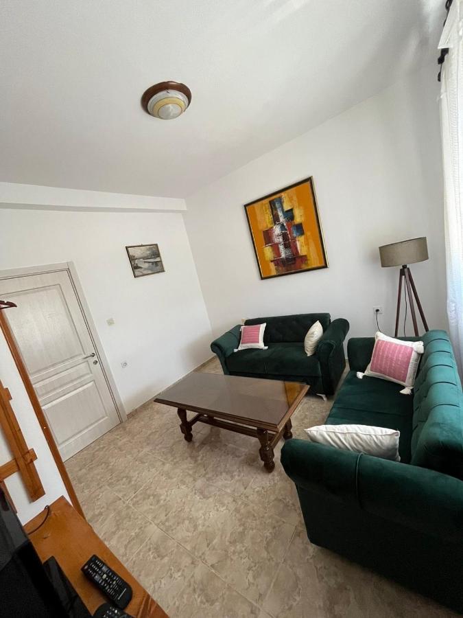 Imperator Apartments Ulcinj Esterno foto