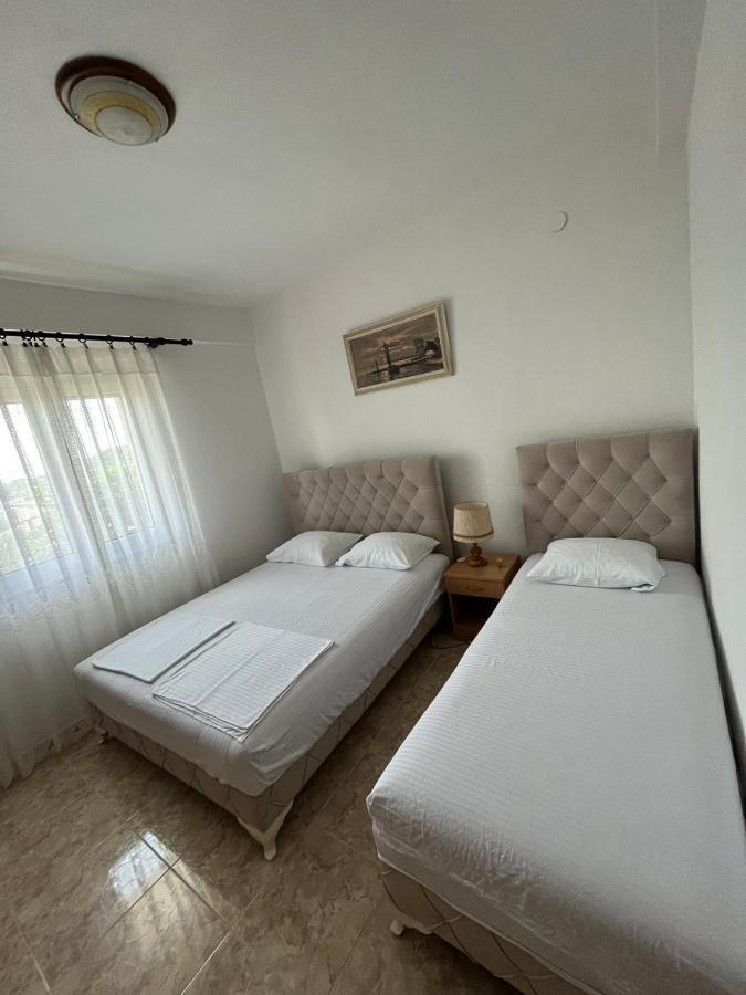 Imperator Apartments Ulcinj Esterno foto